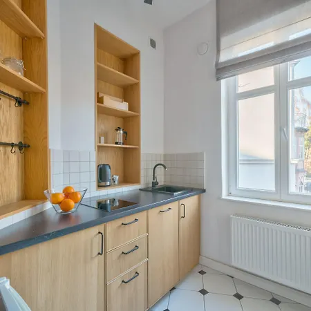 Kamienica Sopocka 150 Metrow Od Plazy & By Renters Sopot