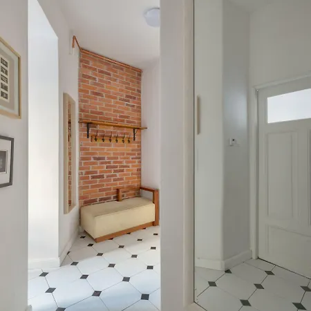 Kamienica Sopocka 150 Metrow Od Plazy & By Renters Apartment Sopot