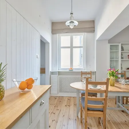 Kamienica Sopocka 150 Metrow Od Plazy & By Renters *