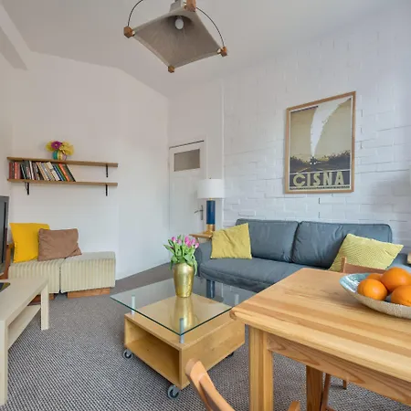 Kamienica Sopocka 150 Metrow Od Plazy & By Renters Apartamento