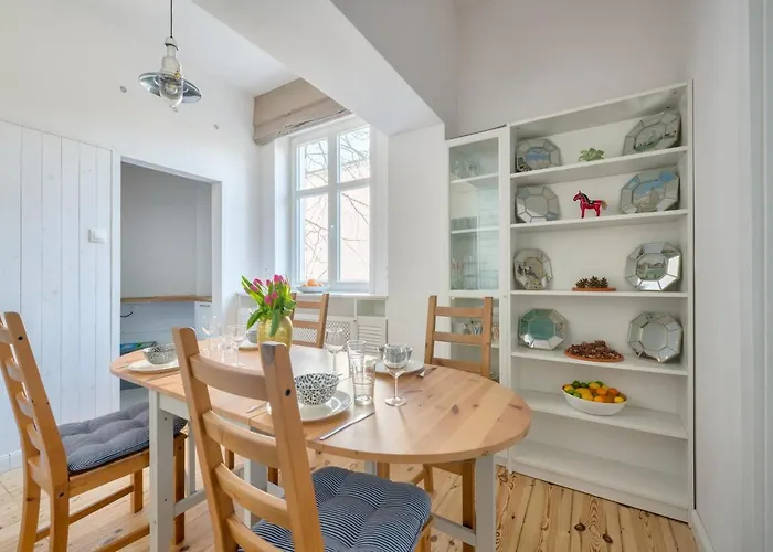 Appartement Kamienica Sopocka 150 Metrow Od Plazy & By Renters *