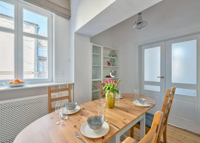 Kamienica Sopocka 150 Metrow Od Plazy & By Renters