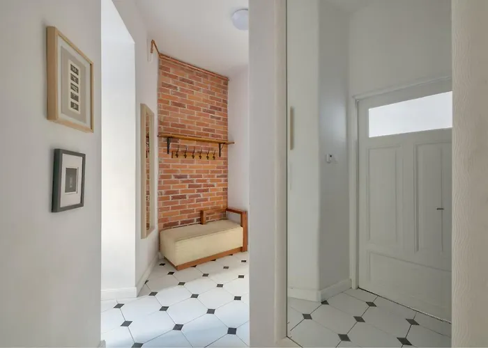 Kamienica Sopocka 150 Metrow Od Plazy & By Renters Appartement