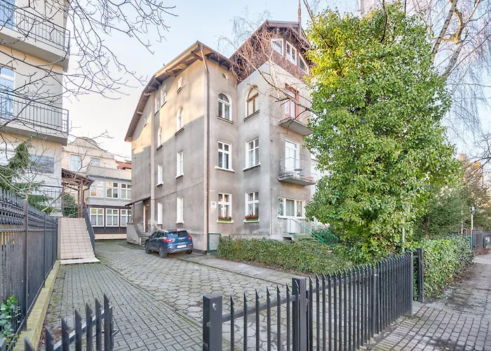 Kamienica Sopocka 150 Metrow Od Plazy & By Renters Appartement Sopot