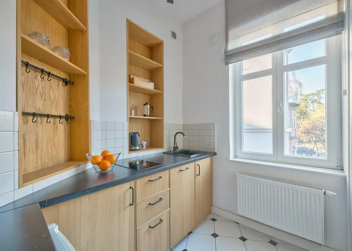 Kamienica Sopocka 150 Metrow Od Plazy & By Renters Sopot